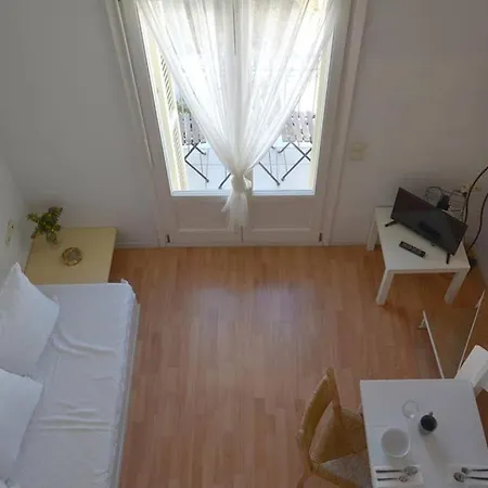 Cozy Loft In B Apartment Ermoupoli